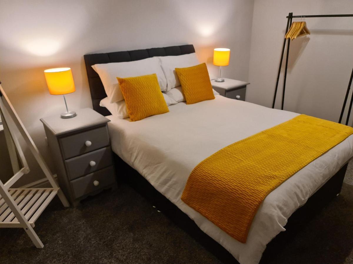 Whole House - 4 Bedrooms - Parking - Sleeps 8 Birmingam Exterior foto