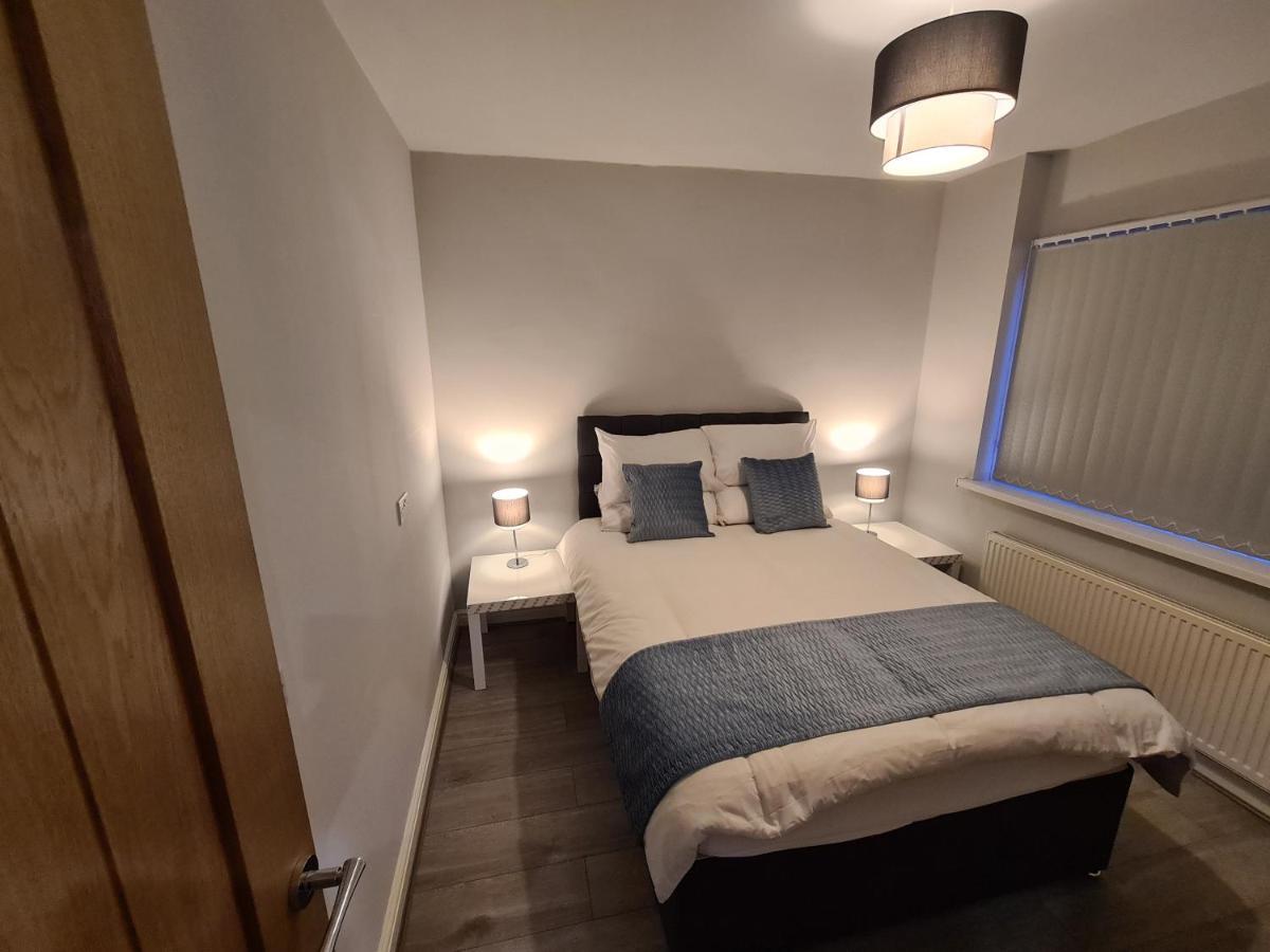 Whole House - 4 Bedrooms - Parking - Sleeps 8 Birmingam Exterior foto